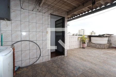 Casa à venda com 330m², 4 quartos e 6 vagasLavanderia Casa 2