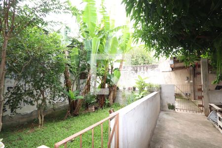 Casa à venda com 330m², 4 quartos e 6 vagasQuintal