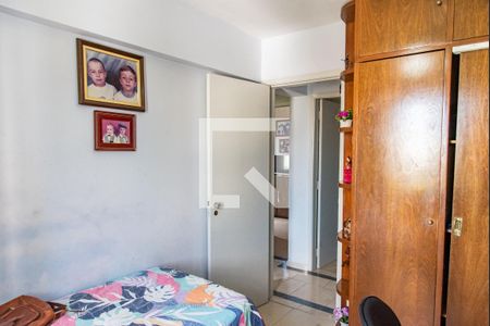 Quarto 1 de apartamento à venda com 3 quartos, 80m² em Vila Firmiano Pinto, São Paulo
