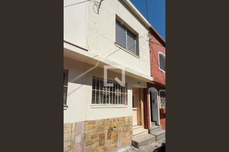 Casa para alugar com 50m², 2 quartos e sem vaga Casa para alugar com 50m², 2 quartos e sem vagaFachada