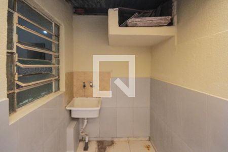 Casa para alugar com 50m², 2 quartos e sem vaga Casa para alugar com 50m², 2 quartos e sem vagaLavanderia