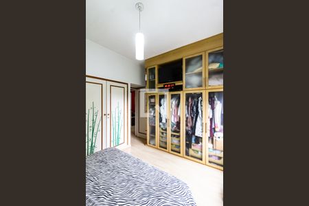 Quarto 1 de apartamento à venda com 3 quartos, 132m² em Jardim Botânico, Rio de Janeiro