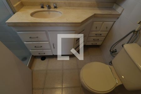 Apartamento à venda com 94m², 3 quartos e 2 vagasBanheiro do quarto 1 