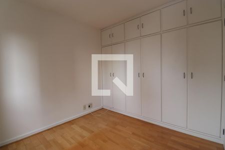 Apartamento à venda com 94m², 3 quartos e 2 vagasQuarto 2 