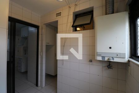 Apartamento à venda com 94m², 3 quartos e 2 vagasÁrea de serviço 
