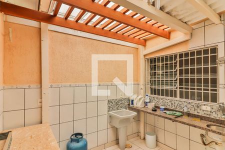Casa à venda com 83m², 2 quartos e 1 vagaLavanderia