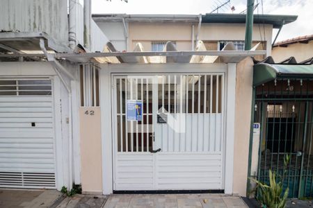Casa à venda com 83m², 2 quartos e 1 vagaFachada