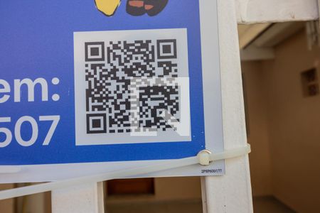 Casa à venda com 83m², 2 quartos e 1 vagaPlaquinha - QR CODE