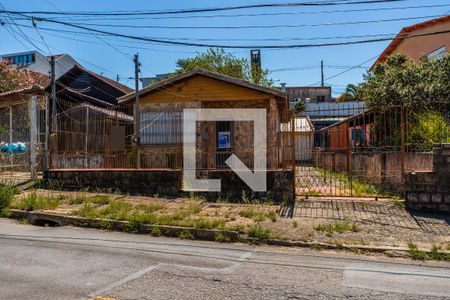 Casa à venda com 76m², 2 quartos e 1 vaga Casa à venda com 76m², 2 quartos e 1 vagaFachada