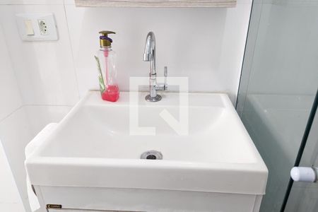 Apartamento para alugar com 69m², 3 quartos e 1 vaga Apartamento para alugar com 69m², 3 quartos e 1 vagaBanheiro da suíte