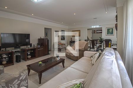 Sala de casa à venda com 4 quartos, 225m² em Vila Brasílio Machado, São Paulo