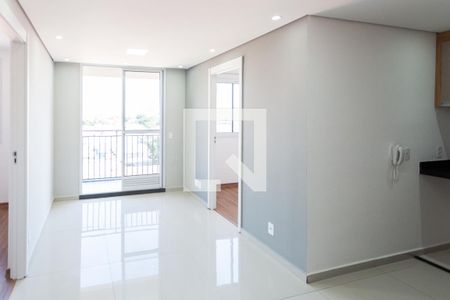 Sala de apartamento para alugar com 2 quartos, 35m² em Socorro, São Paulo