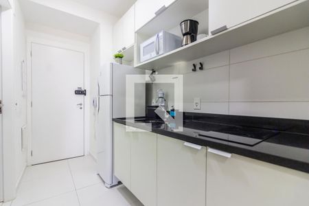 Cozinha de kitnet/studio para alugar com 1 quarto, 25m² em Sumarezinho, São Paulo