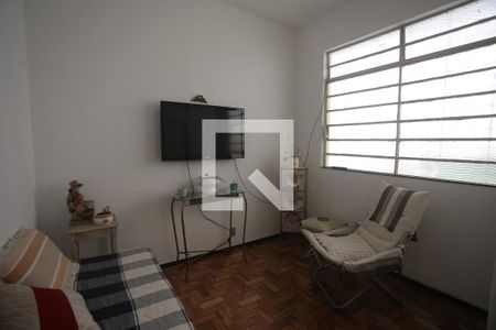 Casa à venda com 240m², 4 quartos e 1 vagaquarto 1