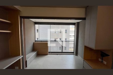 Varanda  de kitnet/studio à venda com 1 quarto, 41m² em Pinheiros, São Paulo