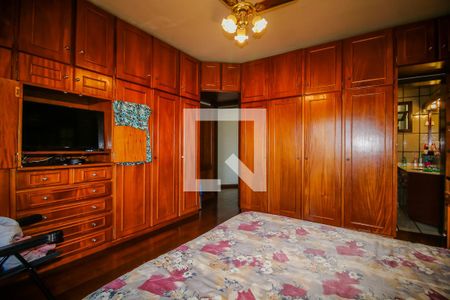 Casa à venda com 470m², 4 quartos e 4 vagasQuarto 1