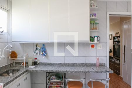 Apartamento à venda com 80m², 2 quartos e 1 vagaCozinha