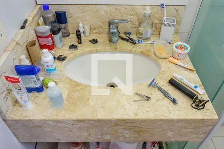 Apartamento à venda com 100m², 3 quartos e 1 vagaBanheiro da Suíte