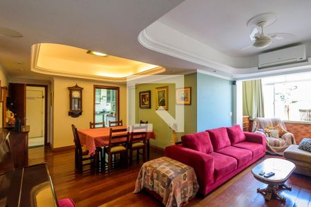 Sala de apartamento à venda com 3 quartos, 100m² em Centro Histórico, Porto Alegre