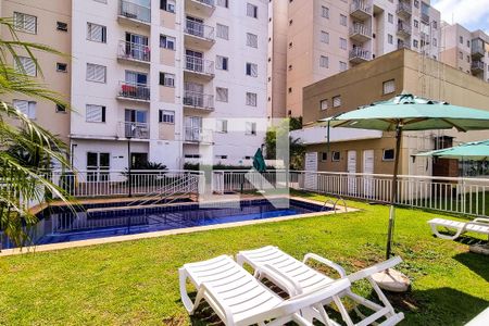 Apartamento para alugar com 45m², 2 quartos e 1 vaga Apartamento para alugar com 45m², 2 quartos e 1 vagaÁrea comum - Piscina