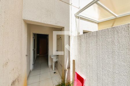 Área de Serviço de apartamento para alugar com 2 quartos, 45m² em Jardim Cinco de Julho, São Paulo