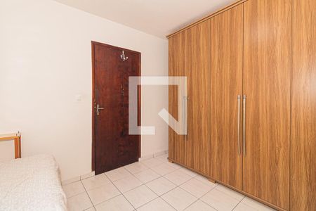 Casa à venda com 100m², 3 quartos e 1 vaga Casa à venda com 100m², 3 quartos e 1 vagaSuíte Casa 2