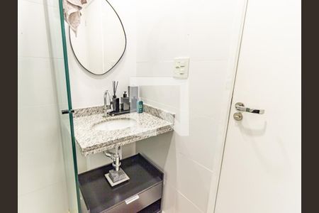 Apartamento para alugar com 49m², 2 quartos e 1 vaga Apartamento para alugar com 49m², 2 quartos e 1 vagaBanheiro