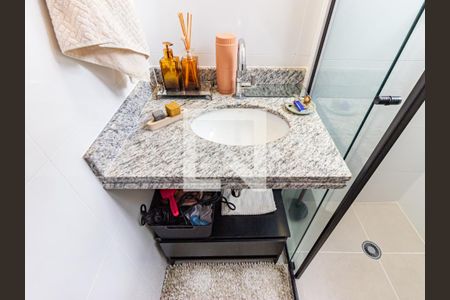 Apartamento para alugar com 49m², 2 quartos e 1 vaga Apartamento para alugar com 49m², 2 quartos e 1 vagaBanheiro da Suíte