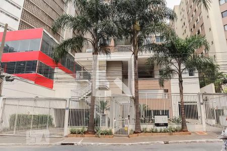 Apartamento à venda com 42m², 1 quarto e 1 vagaFachada