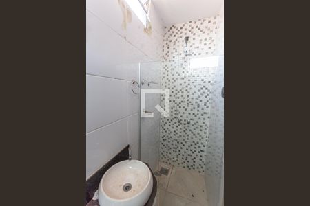 Banheiro da Suíte de apartamento para alugar com 2 quartos, 90m² em São Marcos, Belo Horizonte