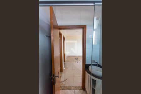 Apartamento para alugar com 90m², 2 quartos e 1 vaga Apartamento para alugar com 90m², 2 quartos e 1 vagaBanheiro Social