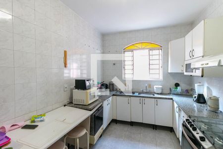 Cozinha de casa à venda com 3 quartos, 274m² em Estrela Dalva, Belo Horizonte