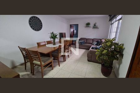 Casa à venda com 200m², 3 quartos e 2 vagasÁrea comum 