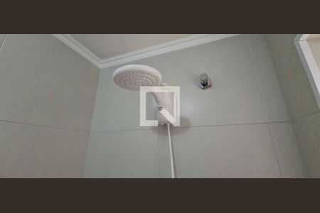 Casa à venda com 200m², 3 quartos e 2 vagasBanheiro  2