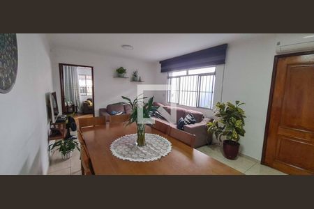 Sala de jantar  de casa à venda com 3 quartos, 200m² em Cipava, Osasco