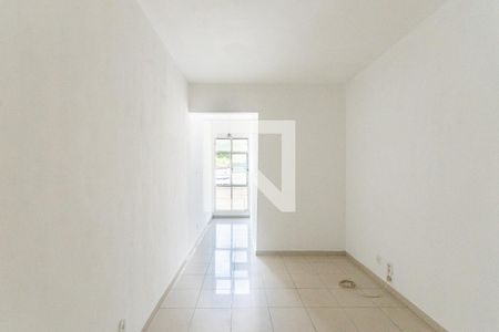 Apartamento à venda com 71m², 2 quartos e 1 vagaSala