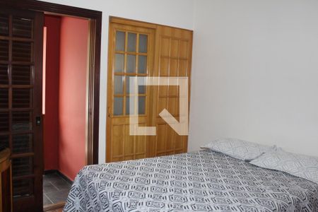 Casa à venda com 126m², 3 quartos e 2 vagasSuíte 2