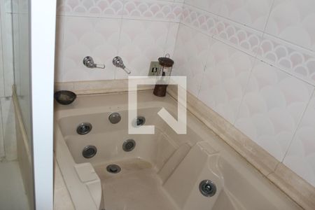 Casa à venda com 126m², 3 quartos e 2 vagasSuíte 2