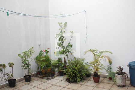 Casa à venda com 126m², 3 quartos e 2 vagasQuintal