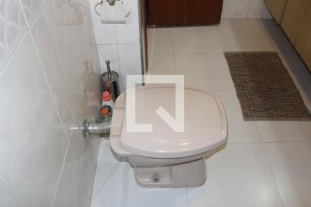 Casa à venda com 126m², 3 quartos e 2 vagasSuíte 2