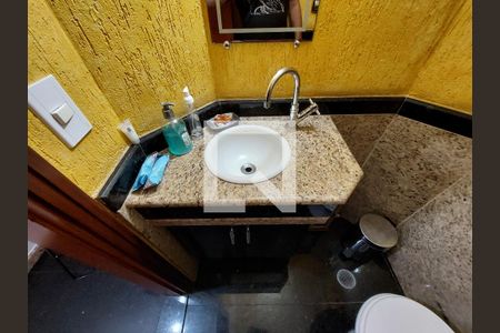 Casa para alugar com 250m², 3 quartos e 4 vagasLavabo área gourmet 