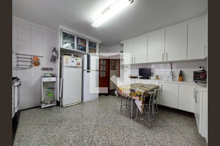 Casa para alugar com 250m², 3 quartos e 4 vagasCozinha