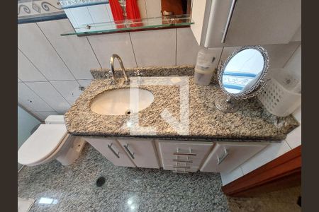 Casa para alugar com 250m², 3 quartos e 4 vagasBanheiro 2