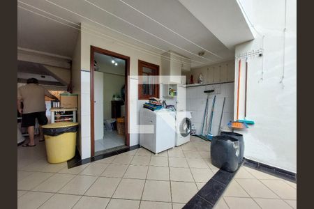 Casa para alugar com 250m², 3 quartos e 4 vagasLavanderia