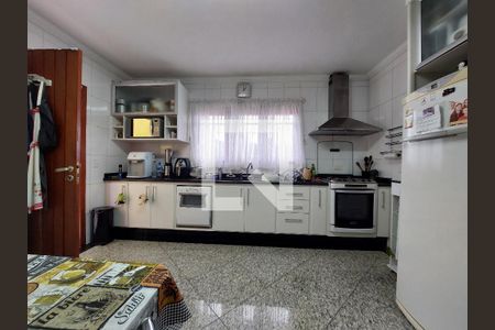 Casa para alugar com 250m², 3 quartos e 4 vagasCozinha