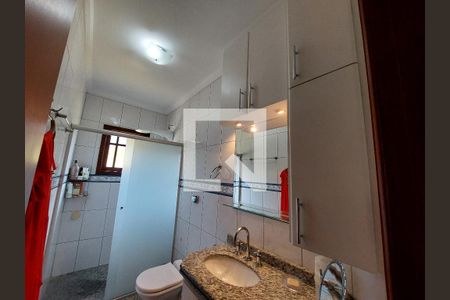 Casa para alugar com 250m², 3 quartos e 4 vagasBanheiro 2