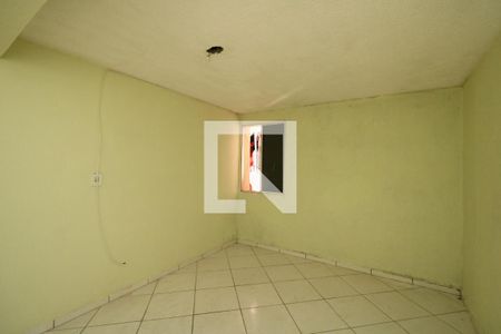 Quarto de casa para alugar com 1 quarto, 45m² em Parque João Ramalho, Santo André