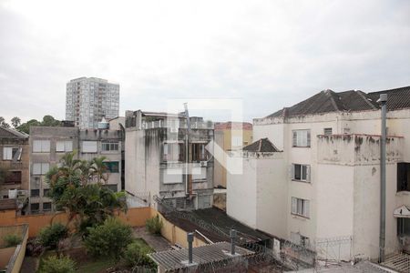 Sala Vista de apartamento à venda com 2 quartos, 72m² em Azenha, Porto Alegre
