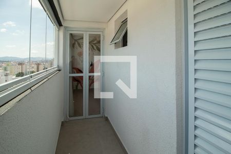 Apartamento para alugar com 45m², 1 quarto e 1 vagaVaranda