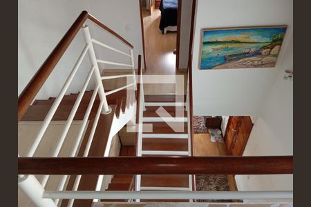 Casa à venda com 175m², 3 quartos e 4 vagas Casa à venda com 175m², 3 quartos e 4 vagas2 ° andar sala 2